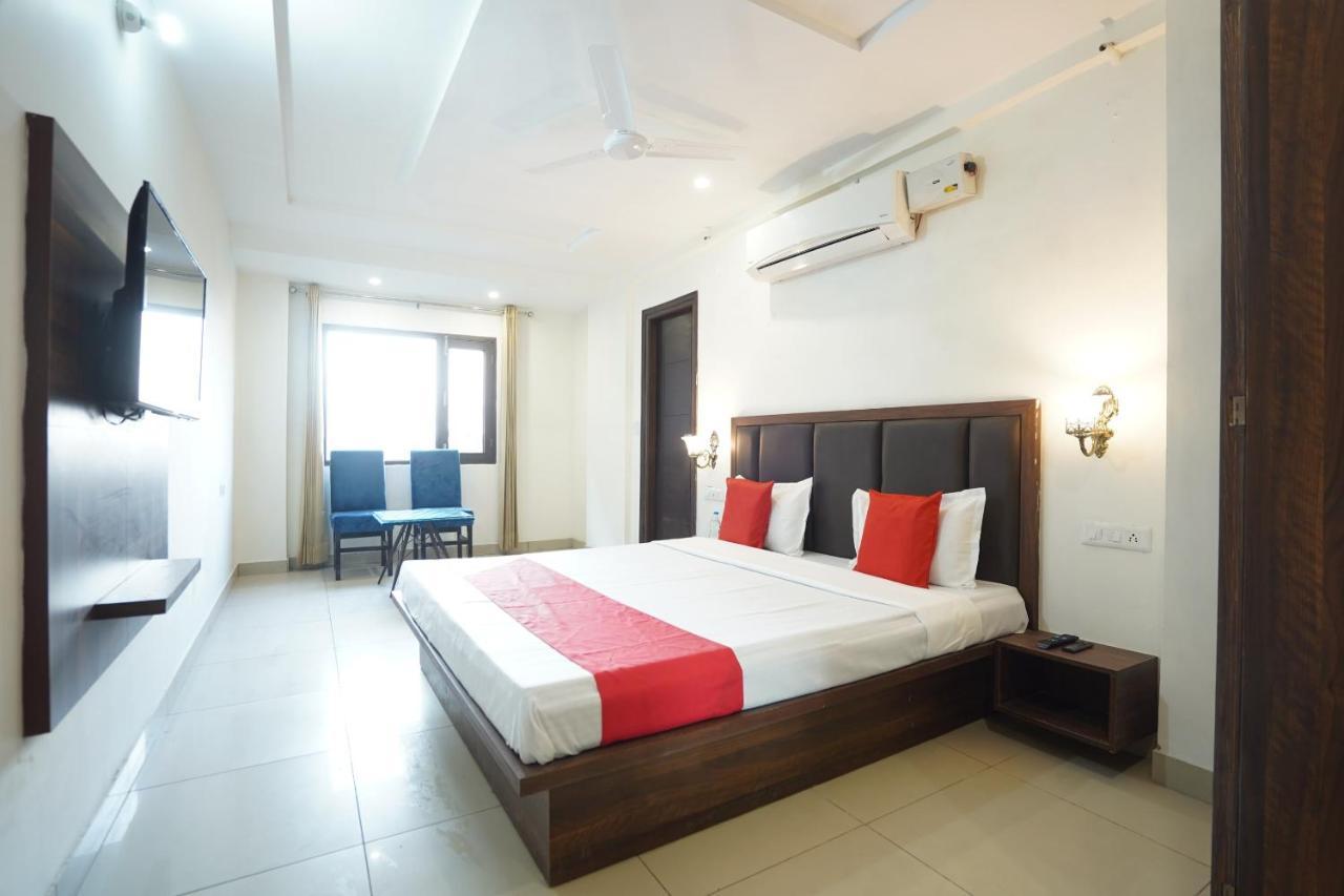 Hotel O Grey Orchid Ludhiana Eksteriør bilde