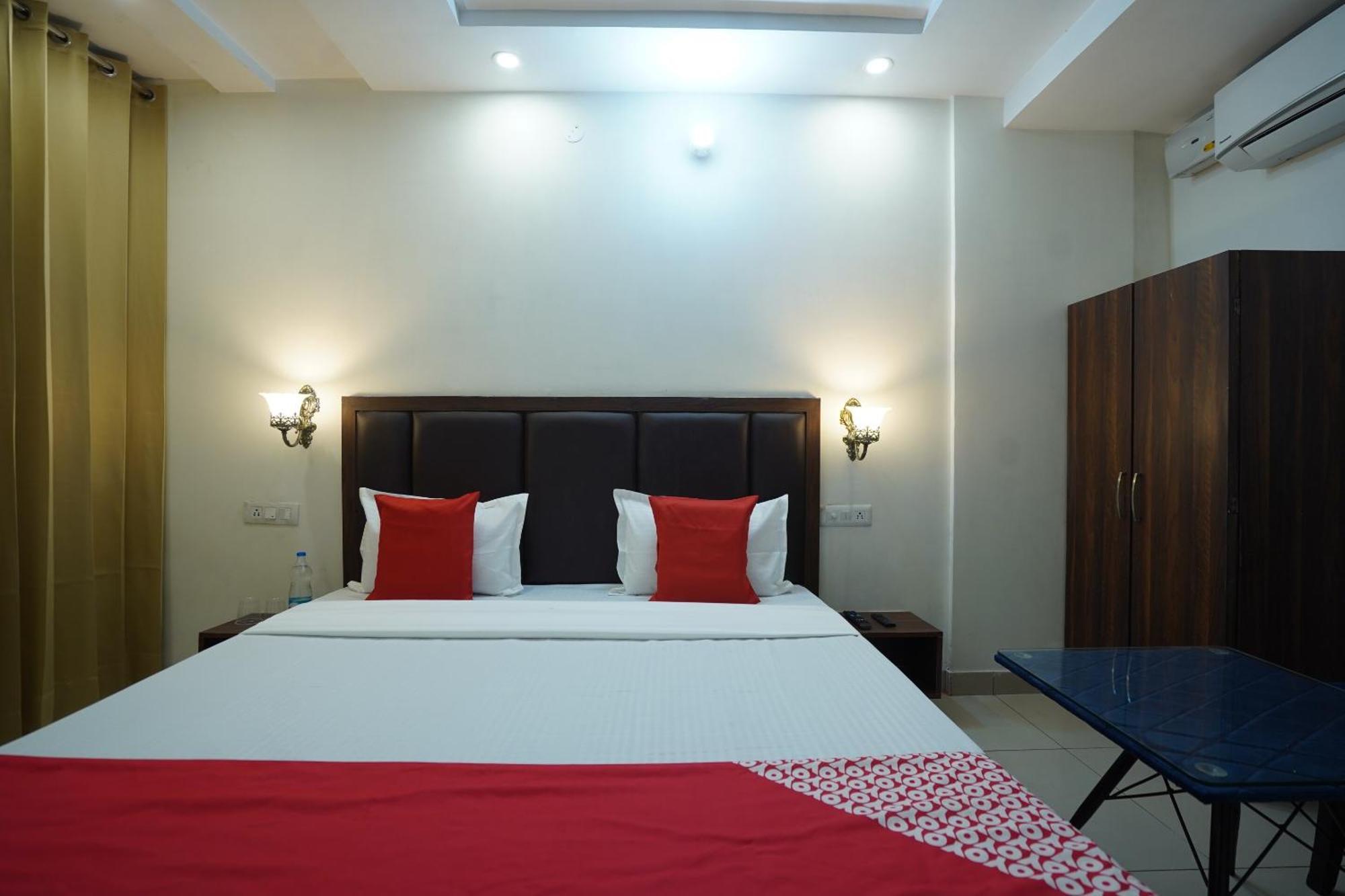 Hotel O Grey Orchid Ludhiana Eksteriør bilde